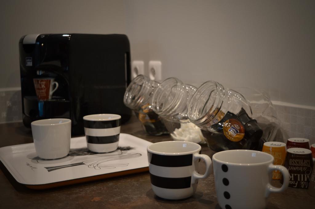 La Combe Joseph Acomodação com café da manhã Remoulins Quarto foto
